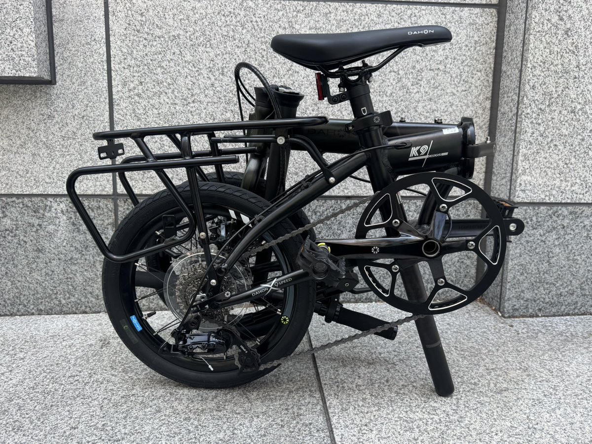 折りたたみ自転車 黒 リアキャリア付き DAHON の純正リアキャリア 『Multi Rear Rack』が少量ですが再入荷しま