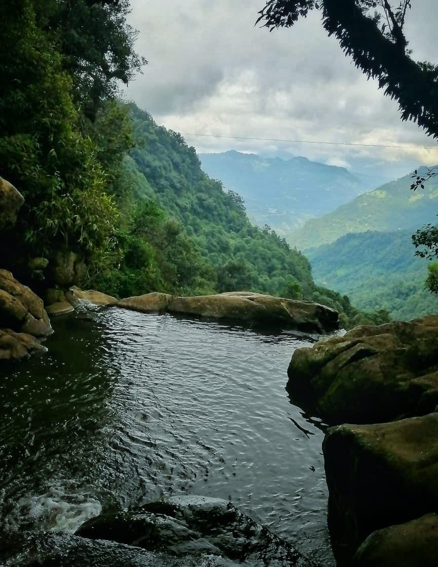 k o r e t tweet media