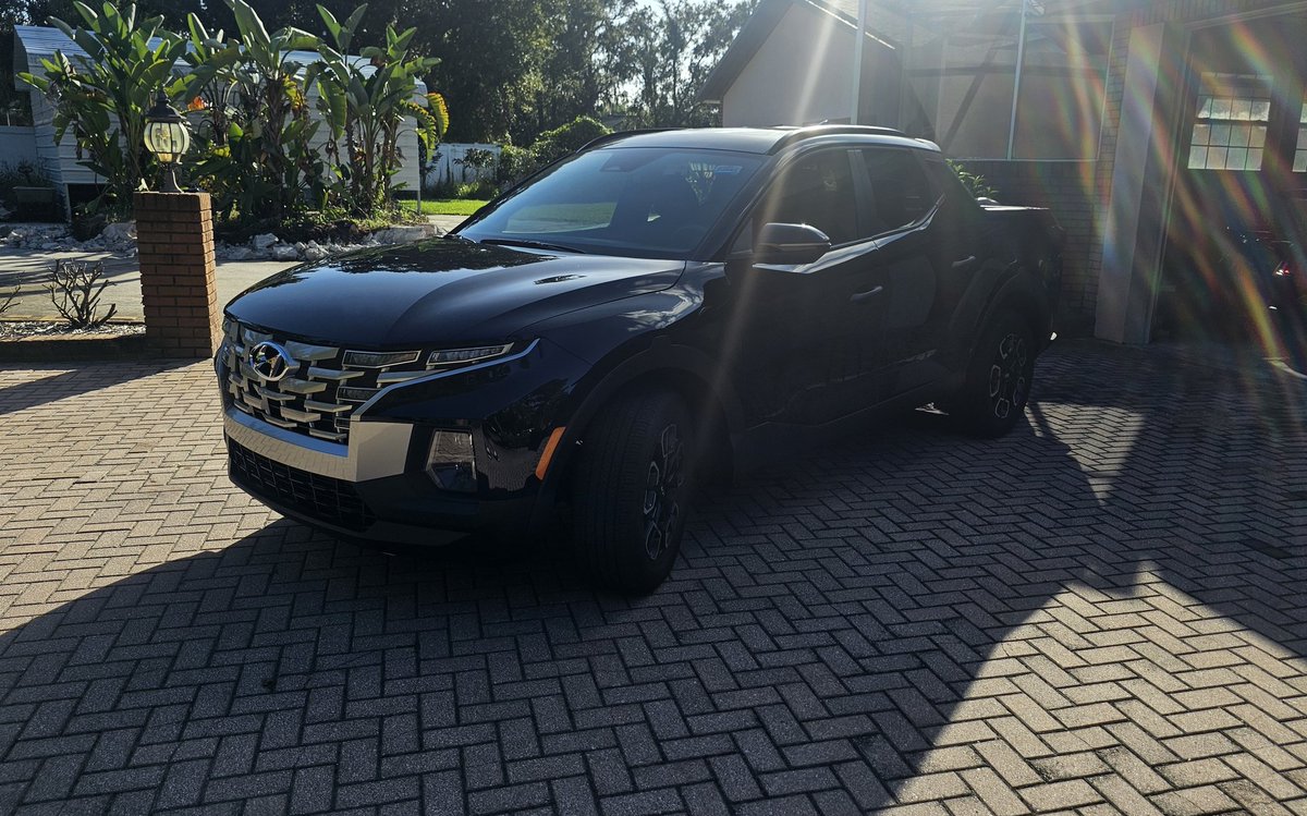 My first vehicle in over 10 years, Hyundai Santa Cruz. Me and Andy rented one a year or so ago and I just loved it. 2024 with 6k miles.