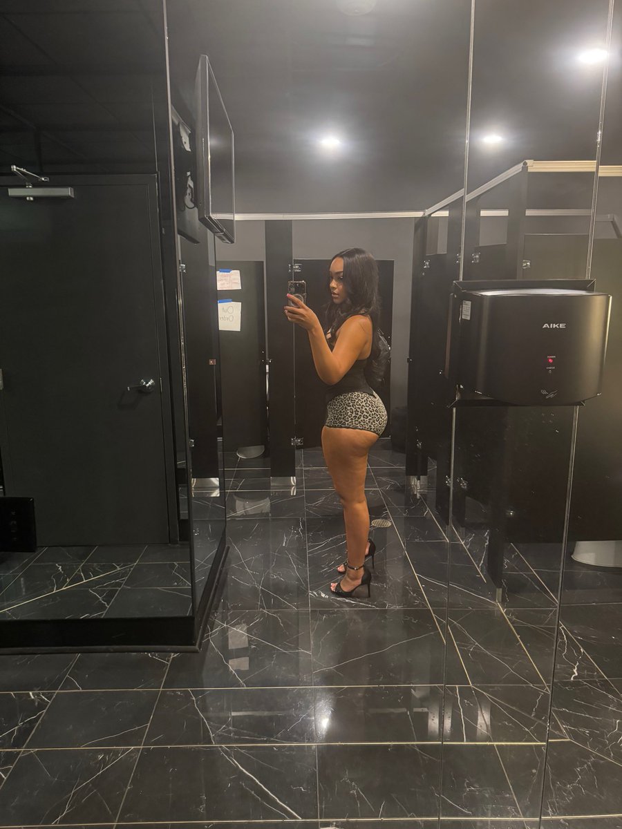 Jasmine Marie tweet media