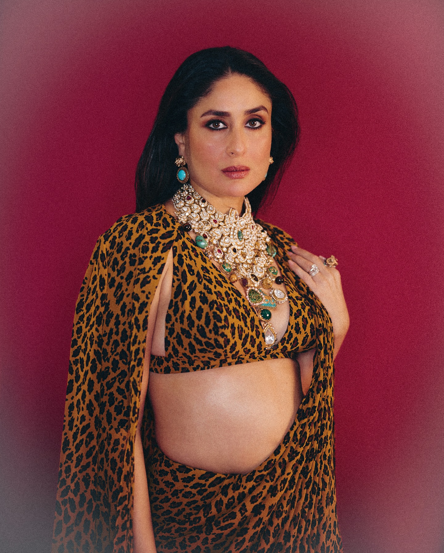 G23MyTjaAAQ0vTI?format=jpg&name=large