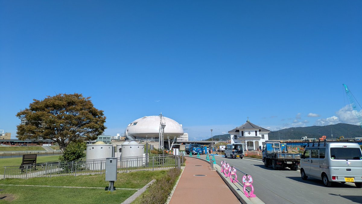 今日は石ノ森萬画館からスタート
隣の教会が綺麗になっててなんか嬉しい