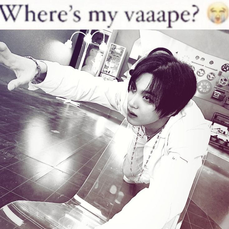 renjunmetaleiro's tweet photo. o nct almoça vape janta cigarro e mesmo assim serve os melhores vocais da indústria isso é tão lindo Deus está em todas as coisas mesmo https://t.co/u9LlpQrYYf