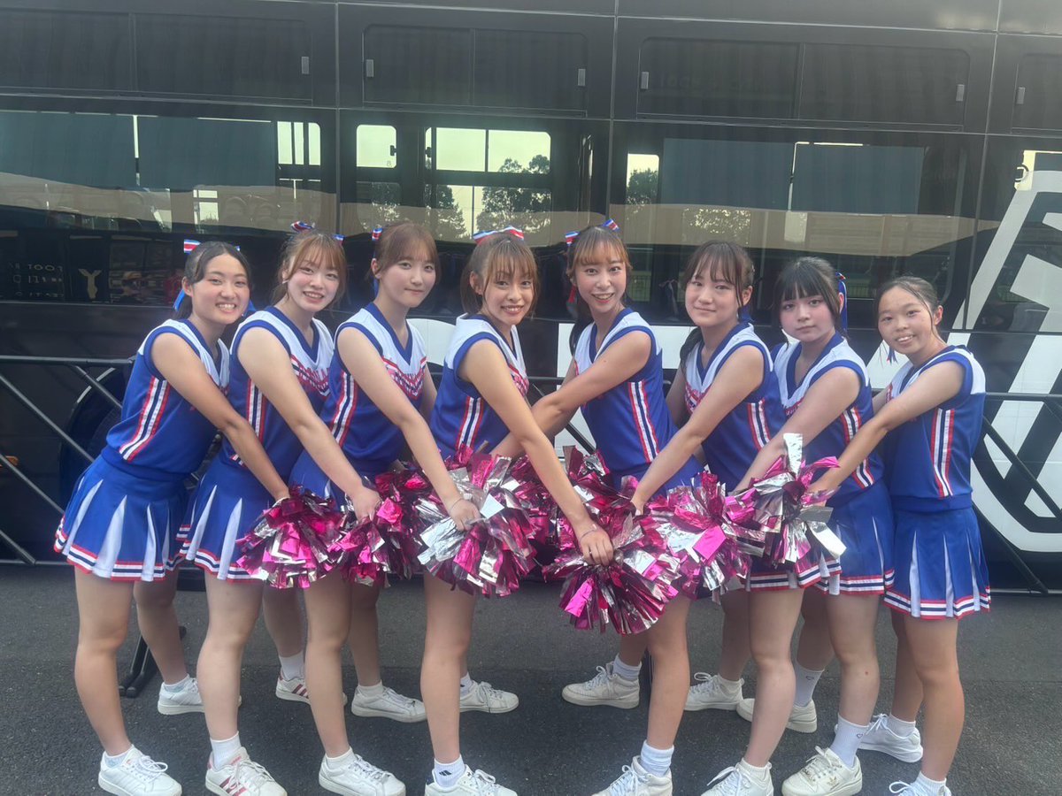 hu_fascinating's tweet photo. みなさんこんにちは☀️🤍
8/23（土）に、栃木CITYさんの試合のハーフタイムコラボパフォーマンスに参加しました⚽️✨

イベントステージにも出演でき、とても楽しかったです💕

ありがとうございました😊

 #白鴎大学  #白鷗大学  #チアリーディング同好会  #FASCINATING https://t.co/lwcPIXOCv8