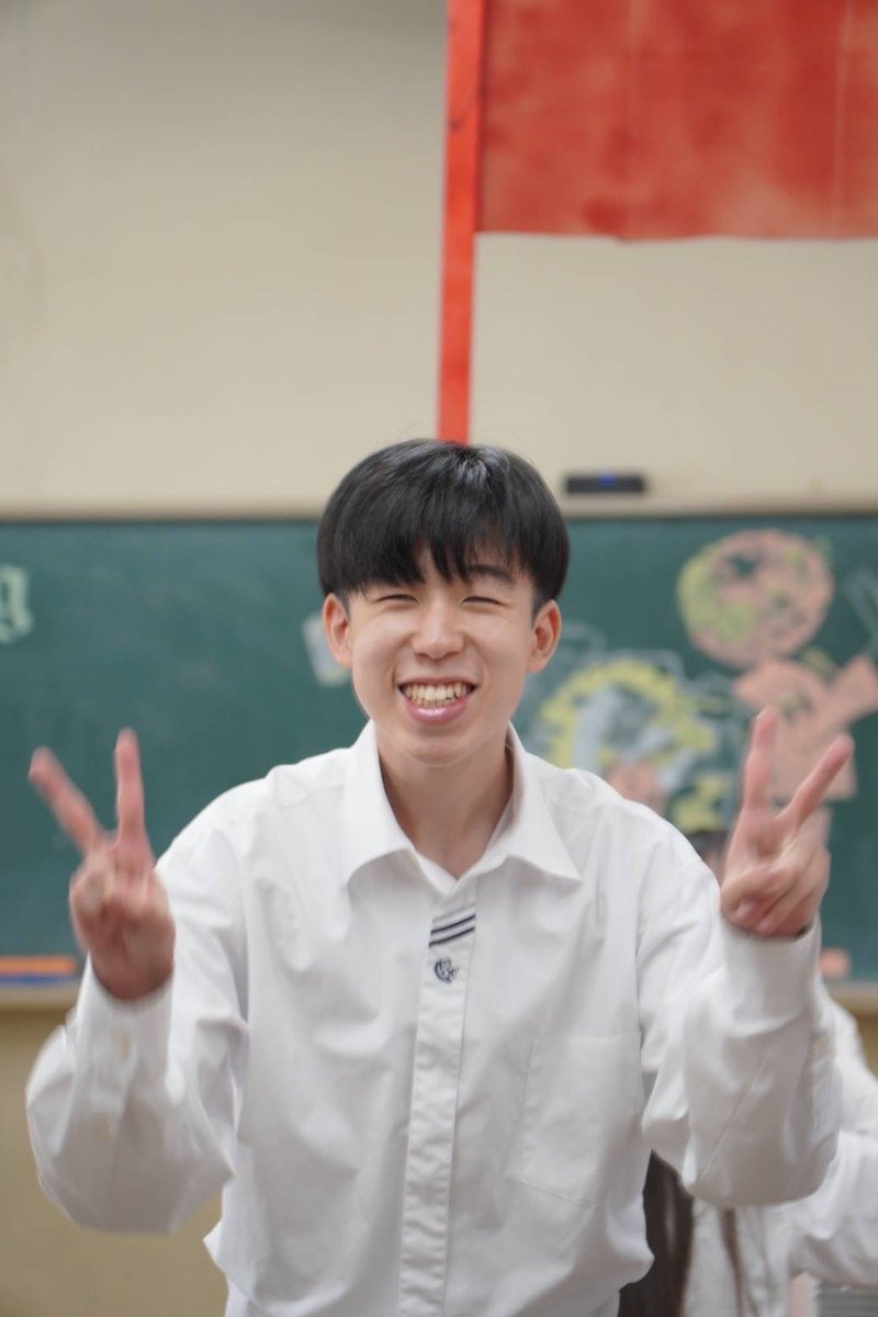 gachinko_honki's tweet image. 『ガチンコ肆~ピンネタSP~』
☆第1部 演者紹介②☆
①仮根
②お茶は緑茶派なので、ぜひ見にきてください🍵
