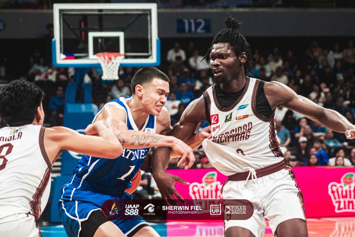 roshxxx123's tweet image. First to-do after a loss: maghanap ng hatak-jersey pics kuno.

Kymani “hindi nanghahatak ng jersey” Ladi 🤣