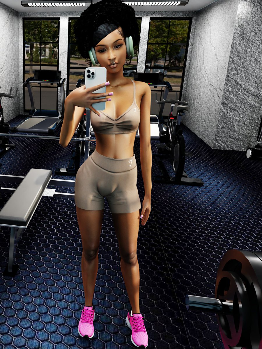 SimsSaveFile's tweet image. Quick flick in the gym💪🏽