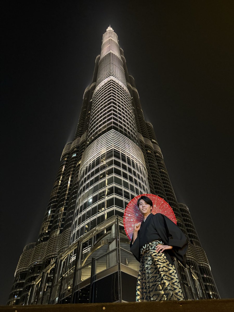 t_t_t_shi52's tweet image. 世界一高いタワー「ブルジュハリファ」でマジックショーでした。
日本スタイルのマジックの和妻、イリュージョンをお楽しみいただきました✨