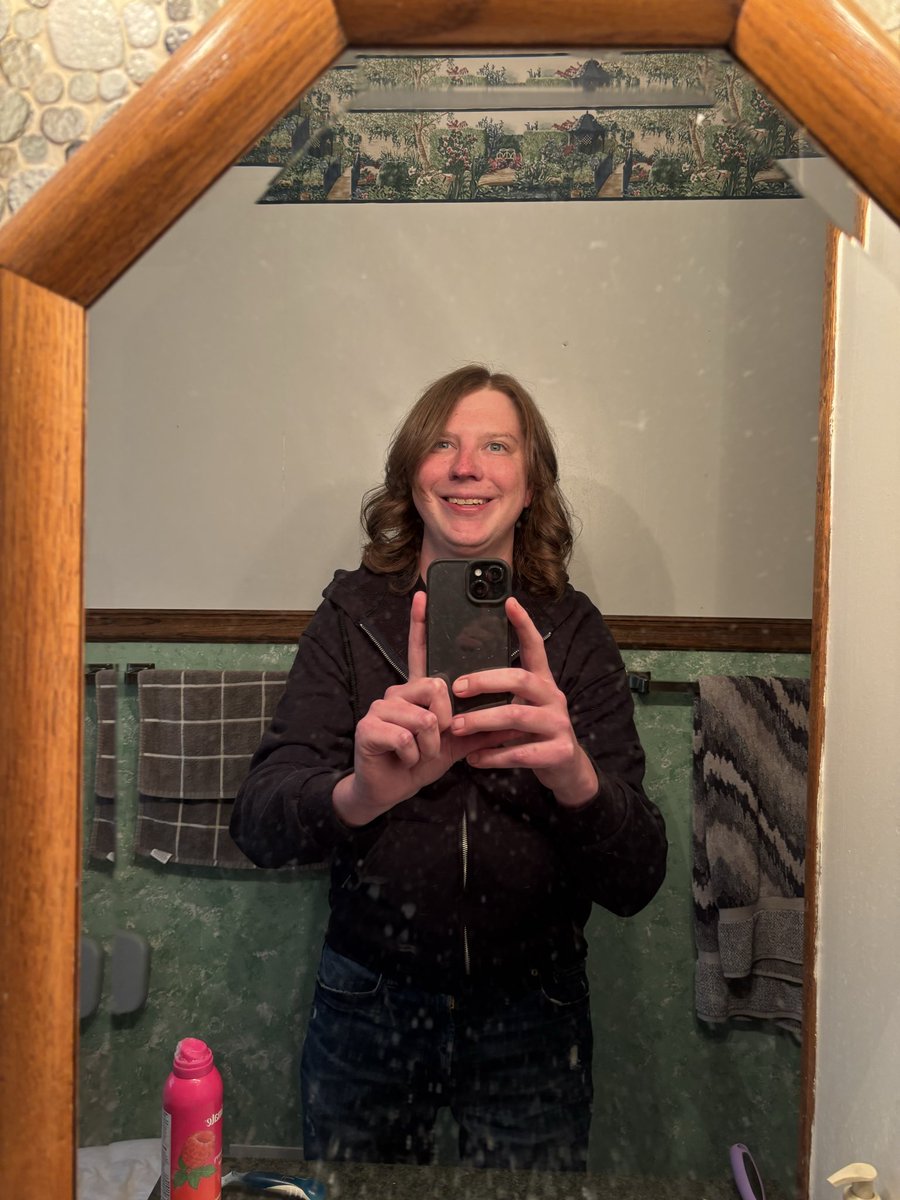 Sadie Mackenzie 🏳️‍⚧️ tweet media