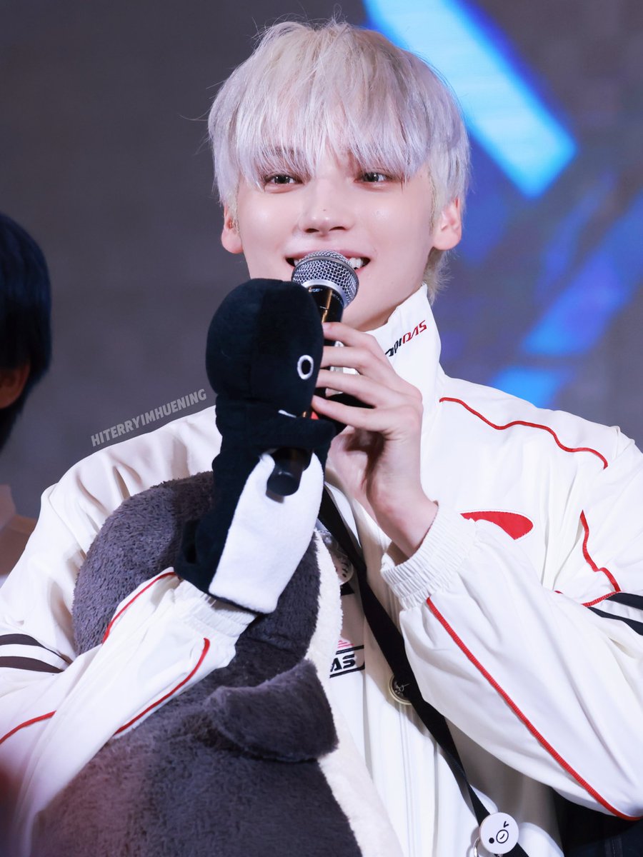 모든 순간을 진심과 사랑으로 채우는 휴닝이…

#휴닝카이 
#ヒュニンカイ
#HUENINGKAI