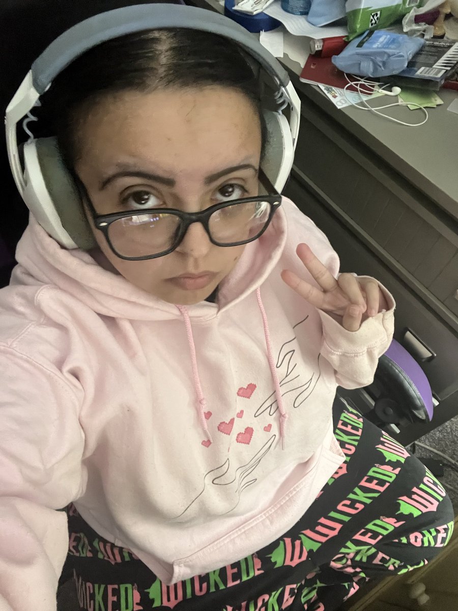 I LOVE THE COLD TIME OF YEAR I CAN SLEEP IN HOODIES AND CUDDLE THE HUBBY