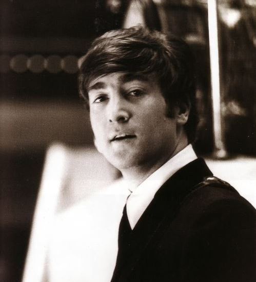 gothvampire24's tweet photo. Happy Birthday John Lennon!! I hope wherever he is, he is happy and feels celebrated today and always. I love you so much John ❤️ https://t.co/Gh1hLrIOrL