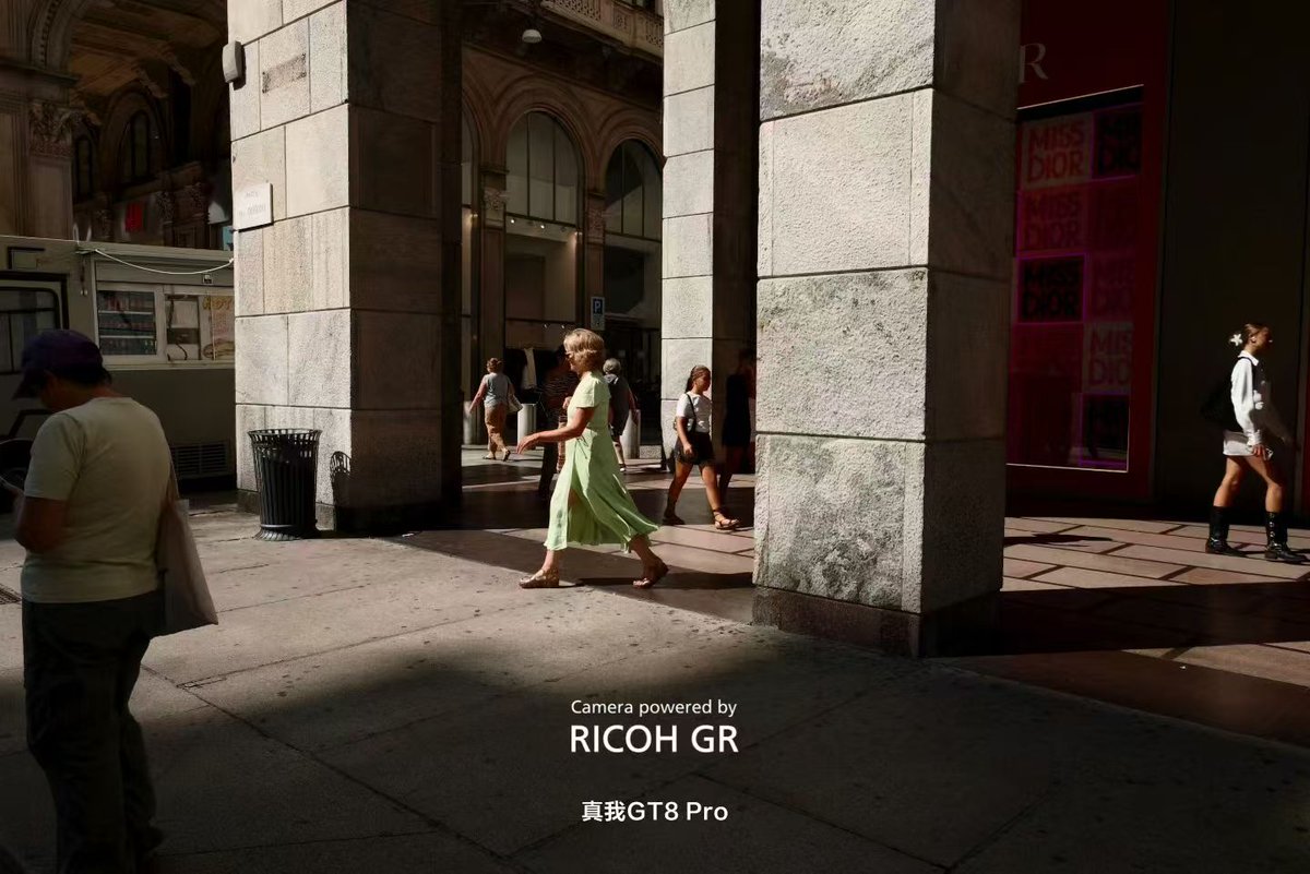 FrancisRealme's tweet image. realme Camera powered by RICOH GR