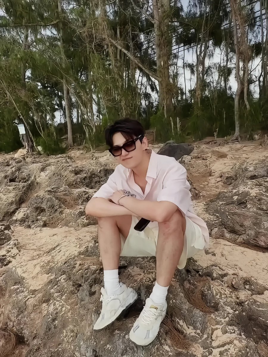 Haven't seen this YY in a long loong tiime🥹🥹🥹

 #YangYang #杨洋 #YangYang杨洋 #หยางหยาง