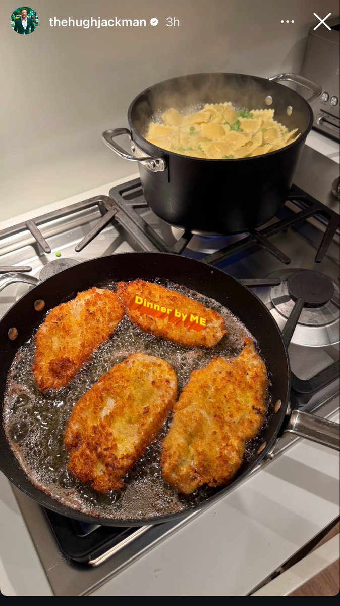 adapusscomplex's tweet image. everyone acting feral over the smotmc release meanwhile he’s just making chicken and ravioli