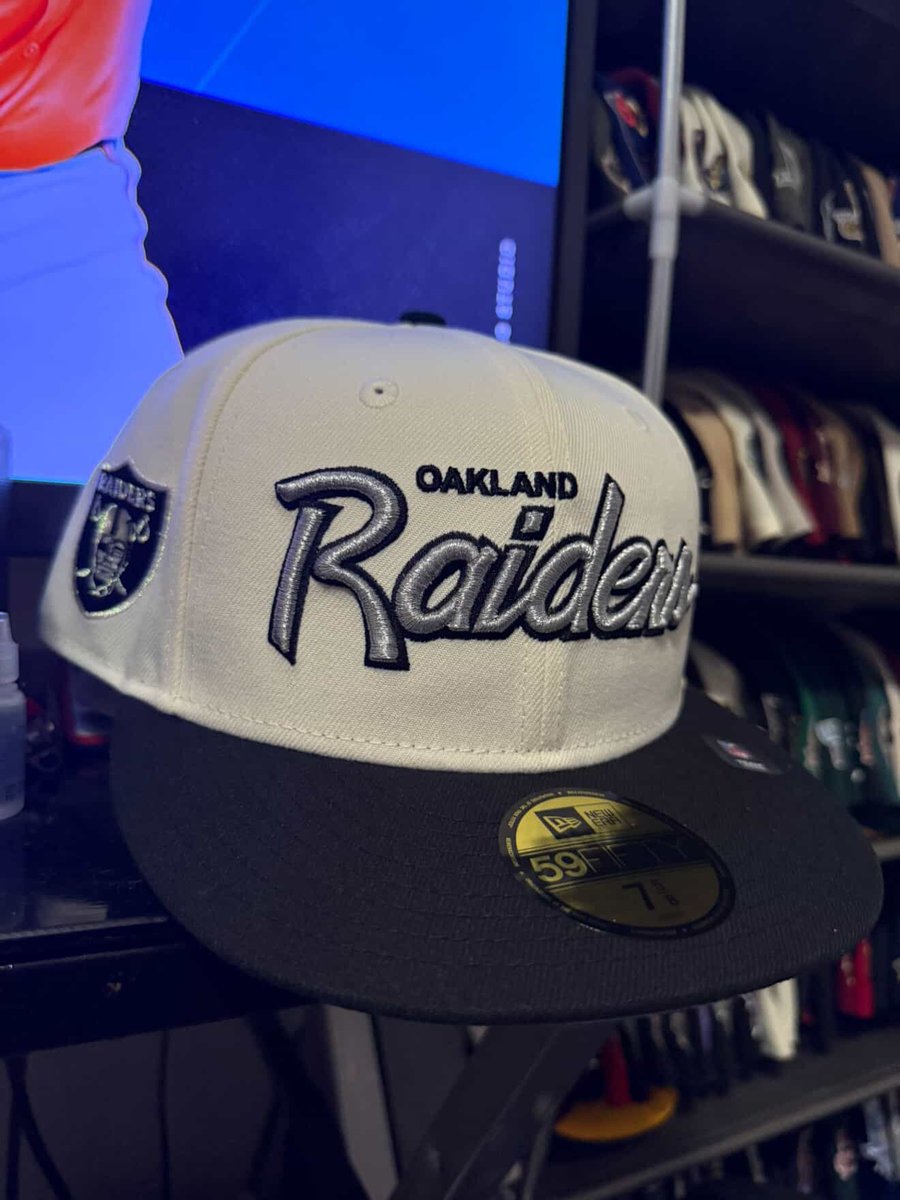 RaidersAQ's tweet image. I’m going to stop spending money on this team!!! 

Also me :