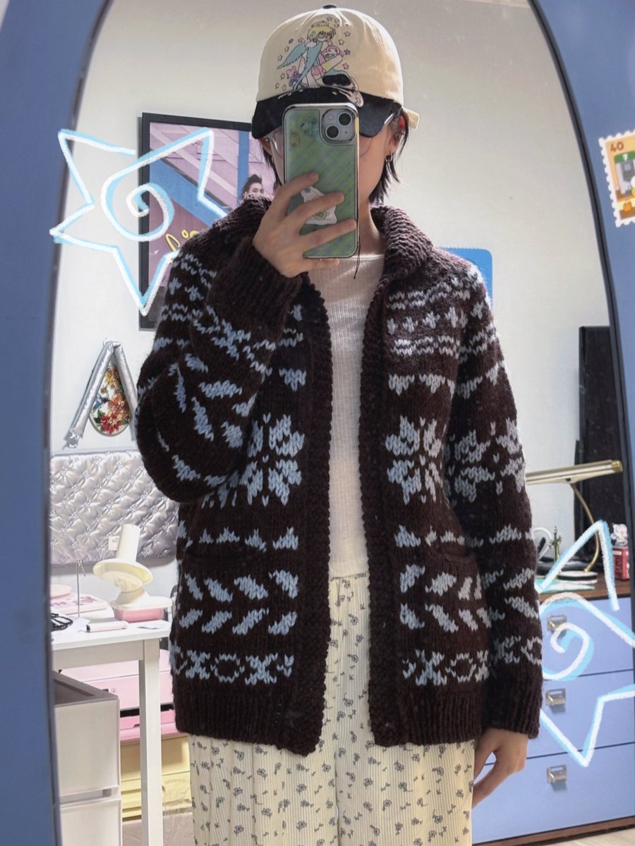 biutifuI's tweet photo. 다떴더요 (for real) https://t.co/aWTInQPZUj