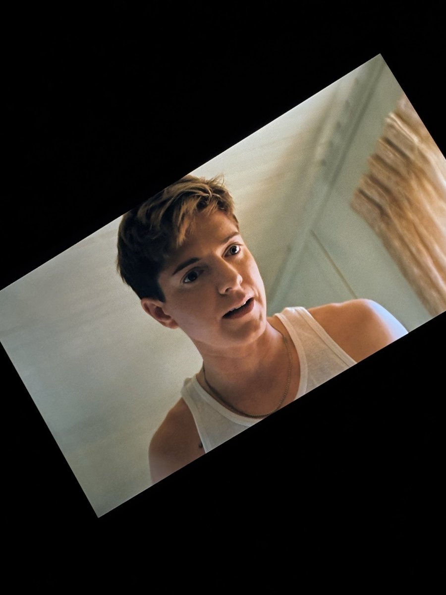 MirandaIs8's tweet image. Agusto en casa de mi novio sin mi novio 😮‍💨