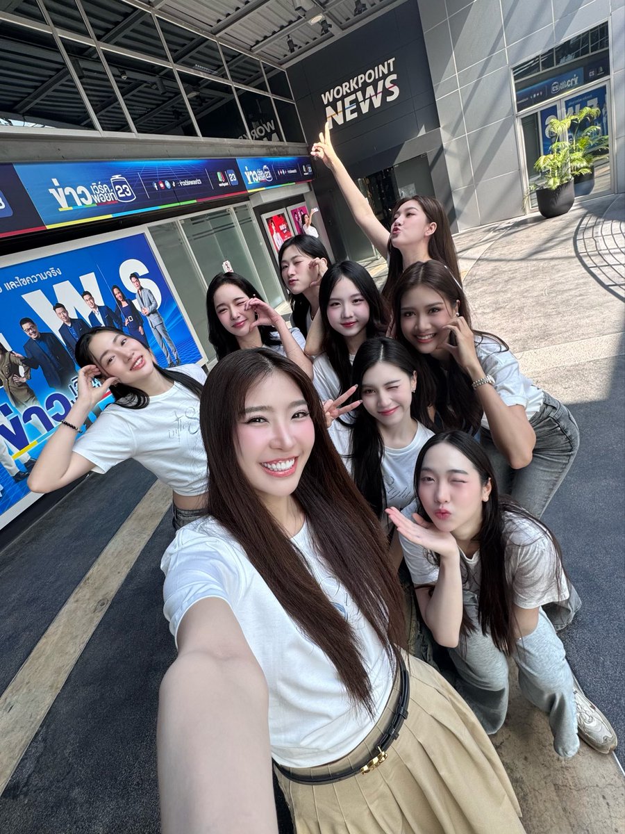 pearneilinyah's tweet image. กายพร้อม ใจพร้อม เราทำได้ ~ 💫

#InThe8ightPressTour 
#InThe8ight 
#Workpoint
#Workpoint23
#idolfactoryTH
#TrueVisionsnow