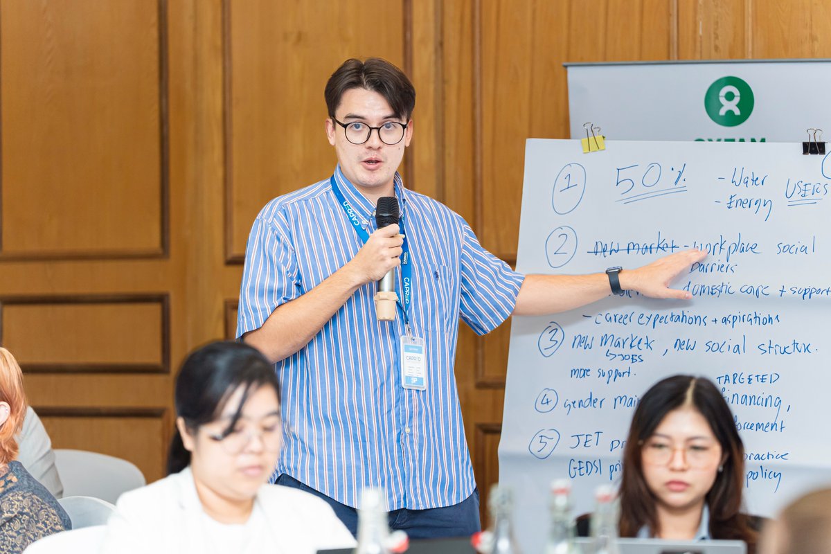 OxfamKH's tweet image. #CleanEnergyWeek2025 - Oxfam and EnergyLab Asia co-hosted a half-day session focused on #WomenEconomicEmpowerment through a #JustEnergyTransition
