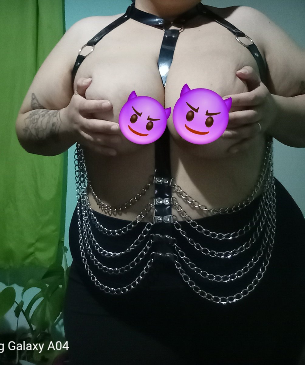 Evelyyn65989's tweet photo. 😘😘😘
#Argentina #putargentina #PutonasDelBienestar #putimuñeca #putiesposá #putiniña #putainfiel #Infieles #infiel #amorsex https://t.co/mLui9WkPai