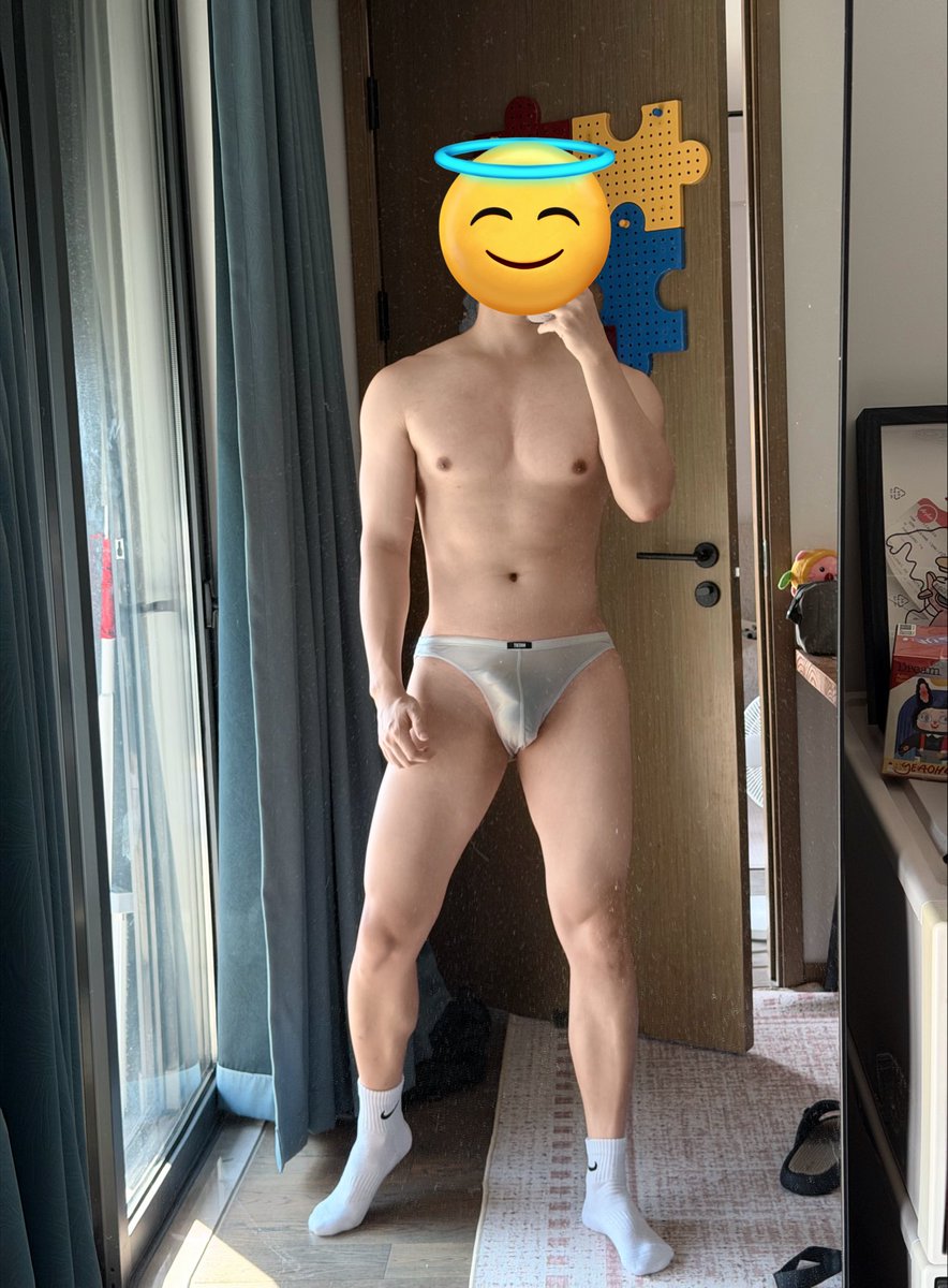 IceicE_TS's tweet photo. #bulge https://t.co/rqmuynV2su