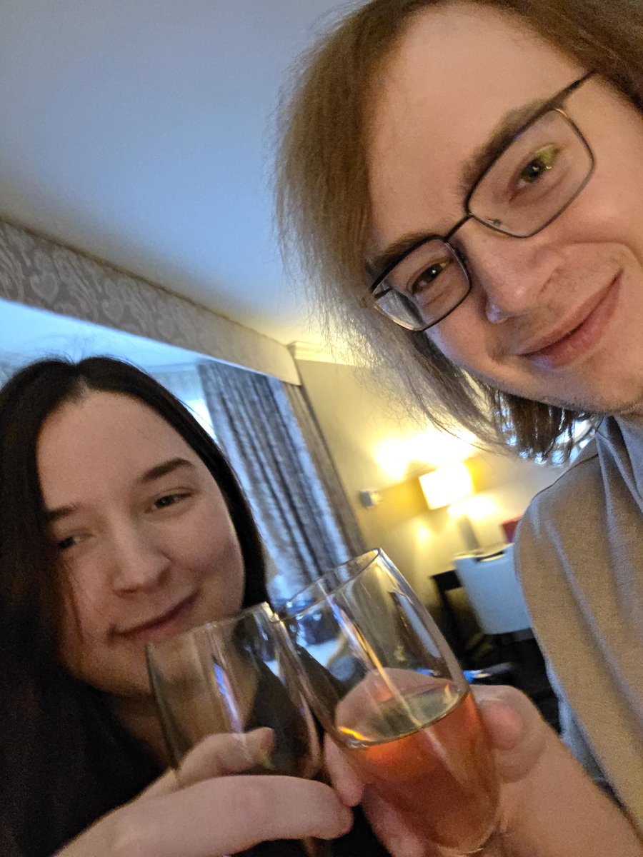 celesticrose tweet media