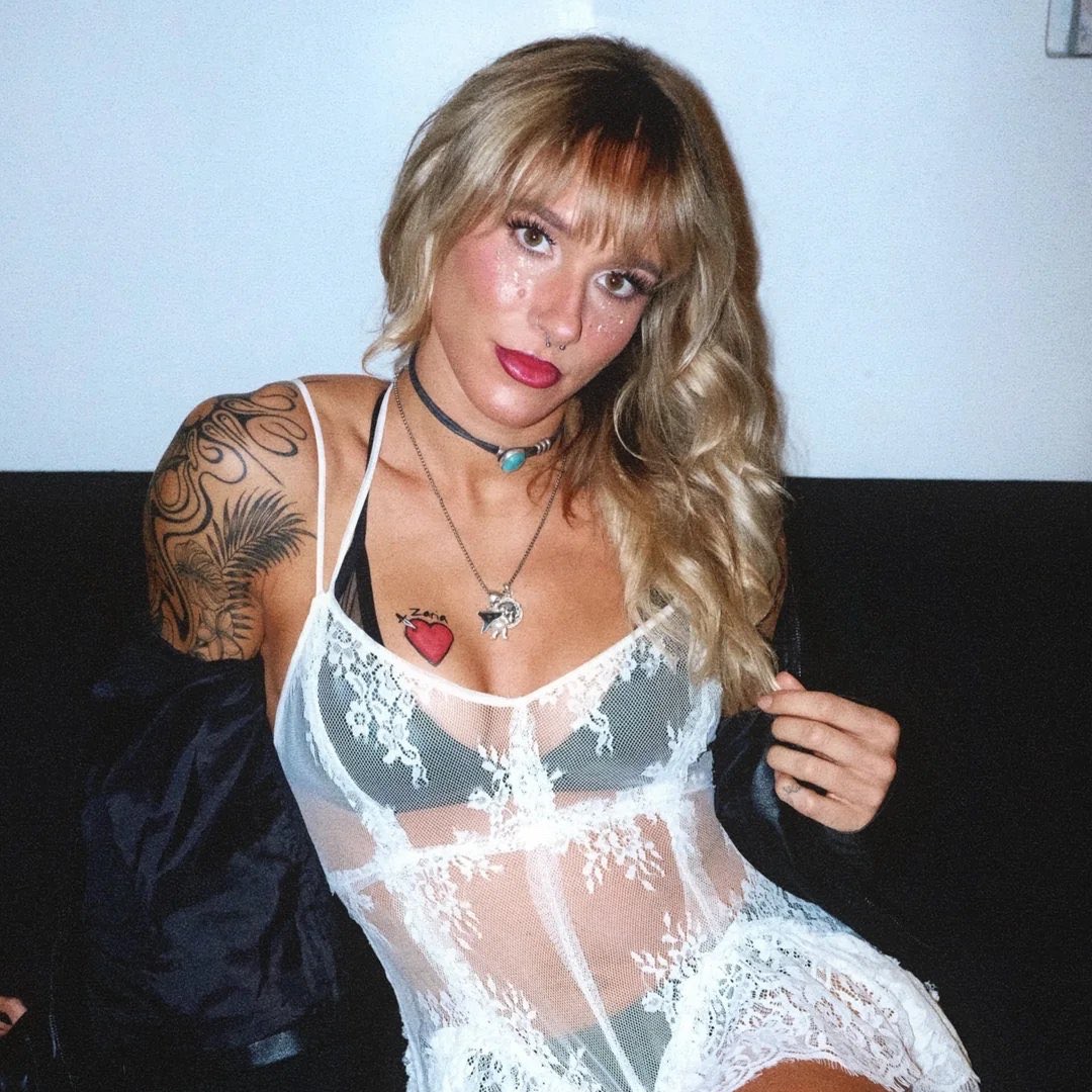 SheSnatchsSouls's tweet photo. #NewProfilePic https://t.co/YF333KvRfm
