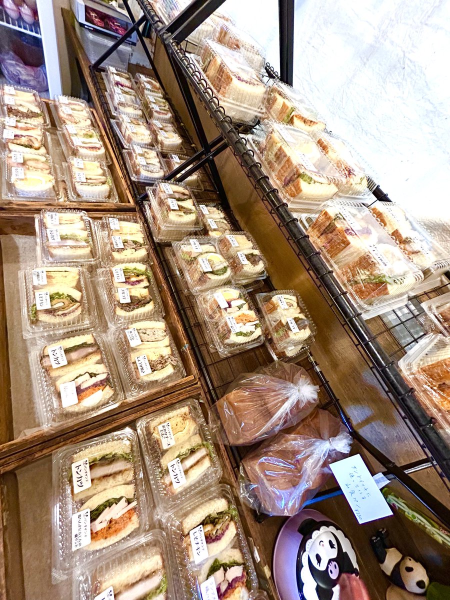 今日もたくさんサンドイッチをつくりました。

ぜひお越しください。

#新居浜市