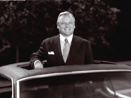 userderrick's tweet image. Heinz Prechter
German-American Month detroithistorical.org/learn/online-r…