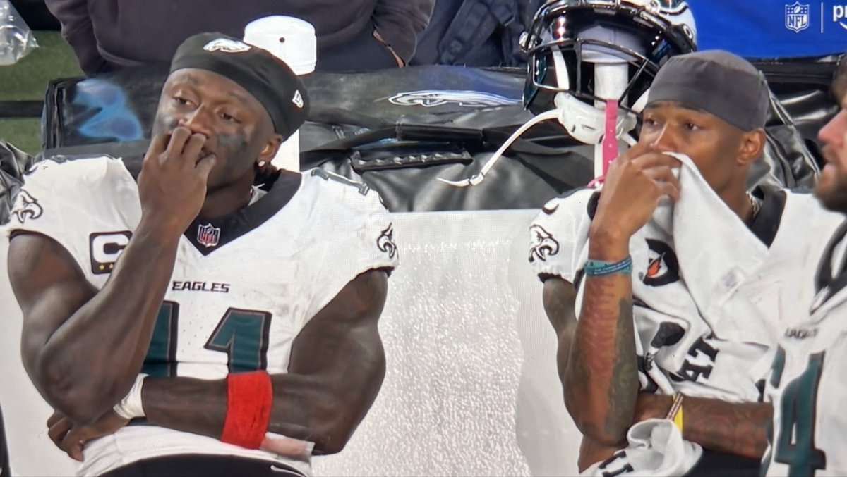 AJ Brown and DeVonta Smith on the sideline trying to figure out what’s wrong with the Birds