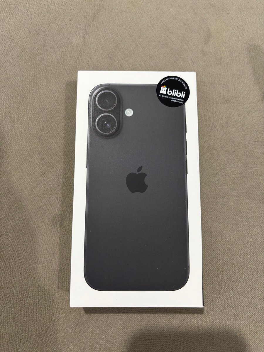 WTS Iphone 16 128 gb bli-bli. dapet dari lomba. wajib cod dirumah. 13 jt nego tipis. belum di aktivasi sama sekali.
