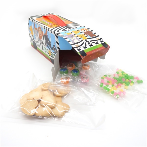 ✨多摩動物公園限定✨
🦁ライオンバスBOX🐾ライオンバスをデザインした外箱に「オリジナルデザインのキャンディー🍭、ハート形のクッキー💛、こんぺいとう⭐」のお菓子が3種類入っています。税込691円　ギフトショップ🎁コレクションにて好評販売中🦁
  #tzoo_g