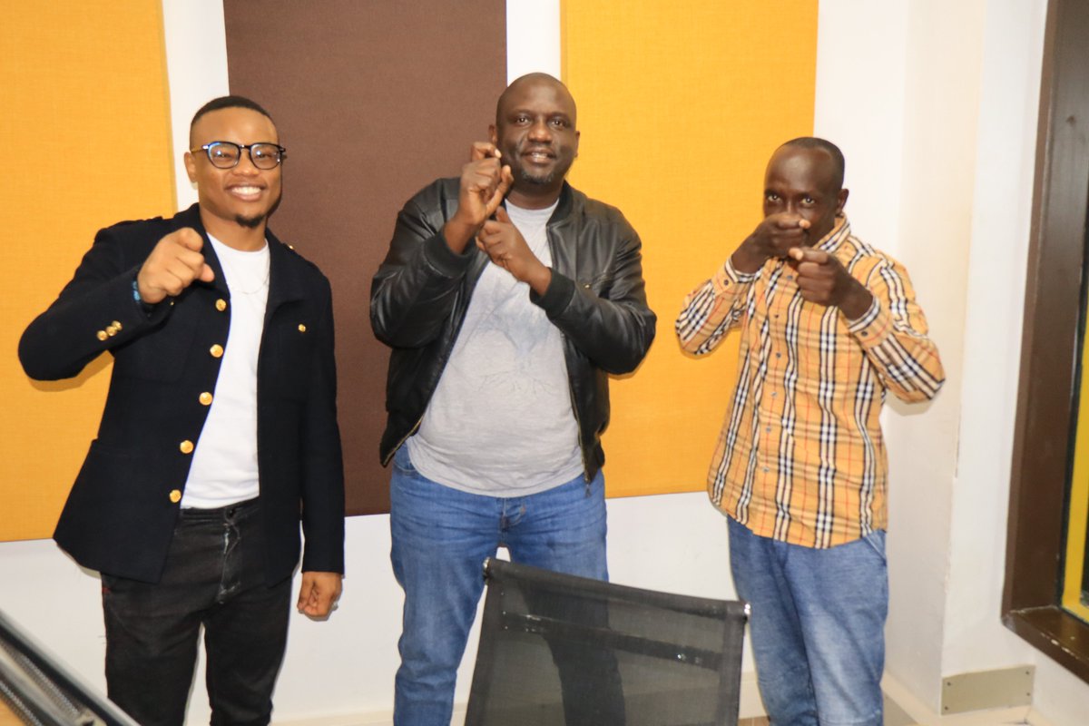 MA TOP SHOTTA WASHARAUKA🫡
Wagwaan early risers, enjoy #Brekko this #MazingiraDay2025 courtesy of <a href="/MajimajiKenya/">MAJIMAJI</a> <a href="/King_Kafu/">King Kafu</a> and <a href="/DJRICKSKENYA/">djrickskenya</a> 
Tu engage 🤙0711443886, WhatsApp VN 0717443886 Stream 🌐ghettoradio.co.ke 
Good Morning🌅