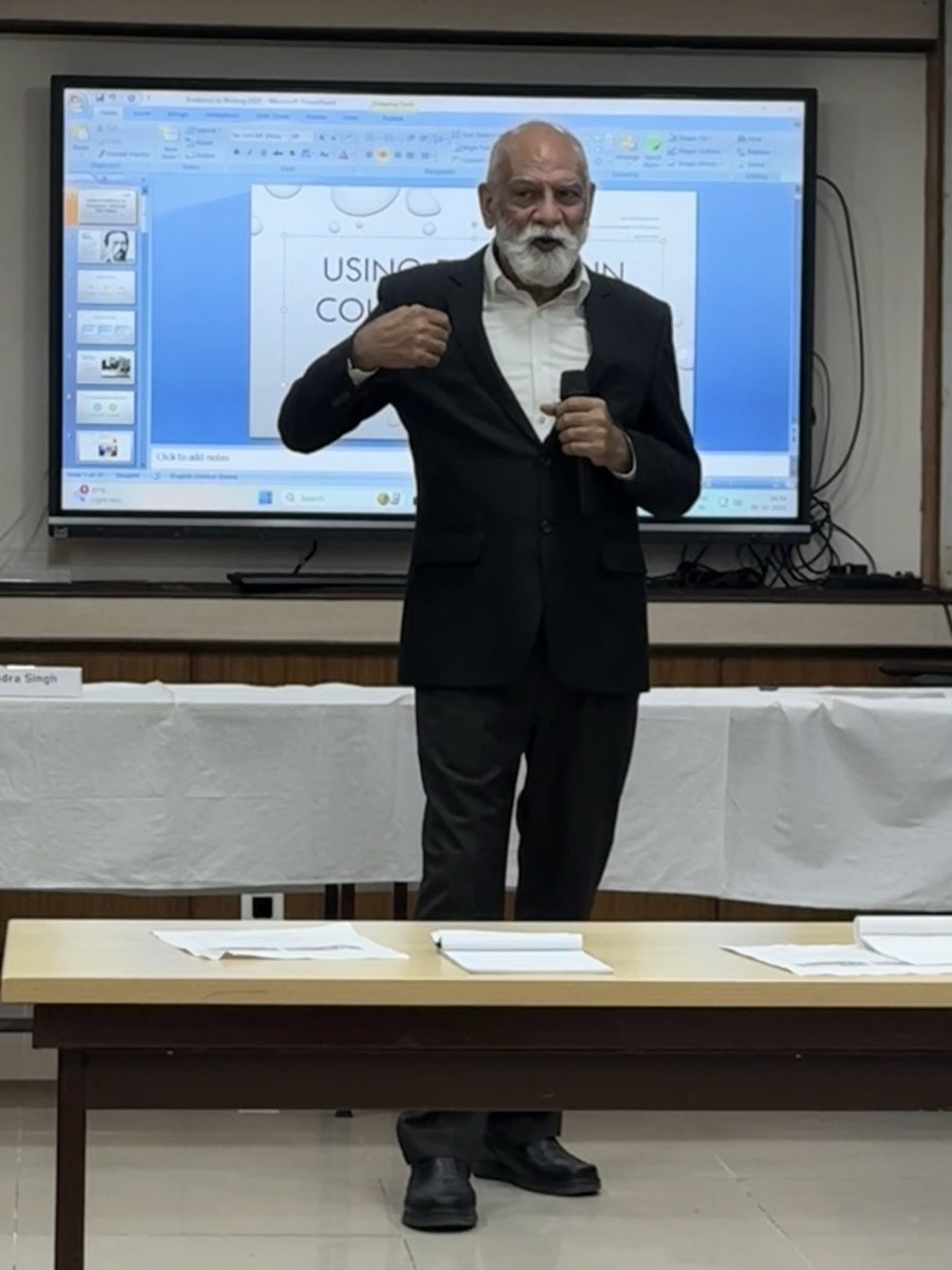 drsitu's tweet image. The remaining sessions, led by our team SUN, explored how poetry and image theatre can be powerful tools to approach difficult conversations with empathy and creativity. 4/#DifficultConversations
