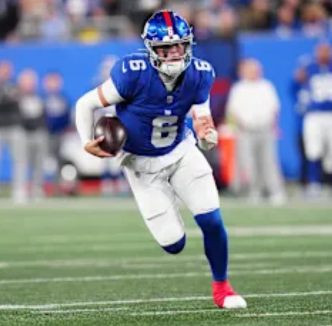 JordanRaanan's tweet image. Three QBs have rushed for at least 50 yards in each of their first three starts in the Super Bowl era: Lamar Jackson, Jalen Hurts and now ... Jaxson Dart. 

#Giants