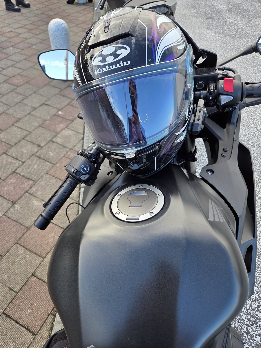 SatoC400R's tweet photo. 今日夕方から走ろうかしら…🤔💭

都内周辺ぶらりと🏍 https://t.co/zjlEYG7OrV
