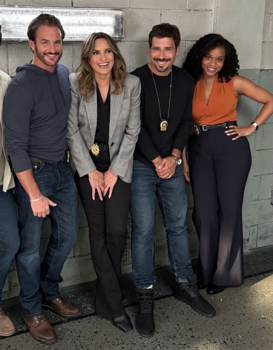 We will miss you,Velasco. #SVU27