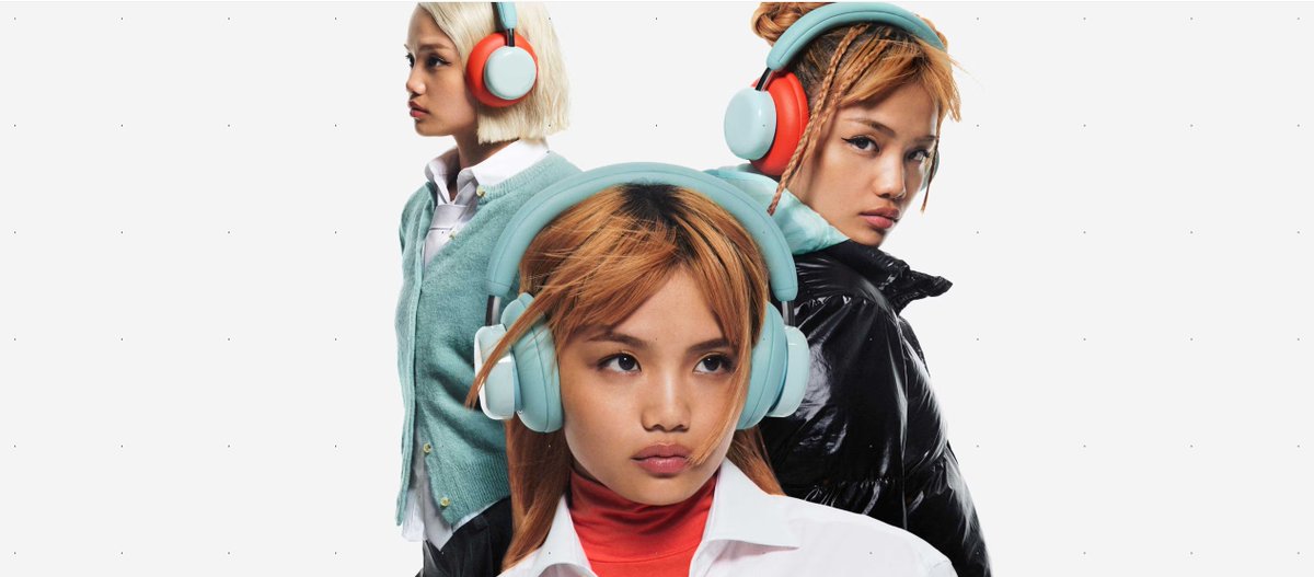 Remix your headphones like you remix tracks.

Our latest work for Nothing is the Japanese website introducing the brand-new CMF Headphone Pro with customizable ear cushions.
jp.nothing.tech/products/cmf-h…

#ShunTokyo #Nothing #CMF #CMFHeadphonePro