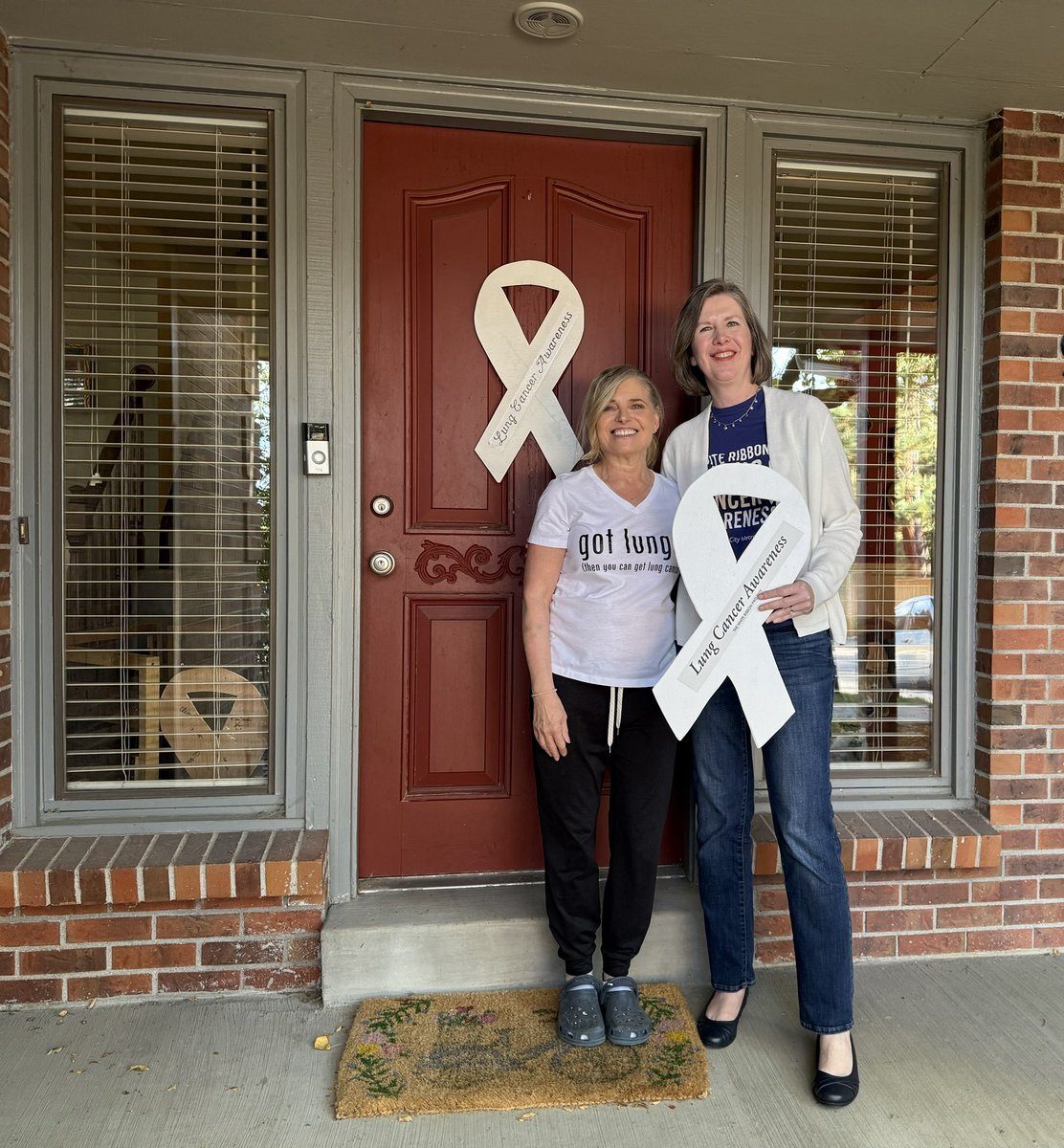 acmoorephd's tweet image. So lucky to spend time with @heidi_onda and Pierre, founders of @TheWRP4LC, today! I got to see where the magic happens and then they gave me a ride to the @GO2forLungCancr COE Summit! #LCSM