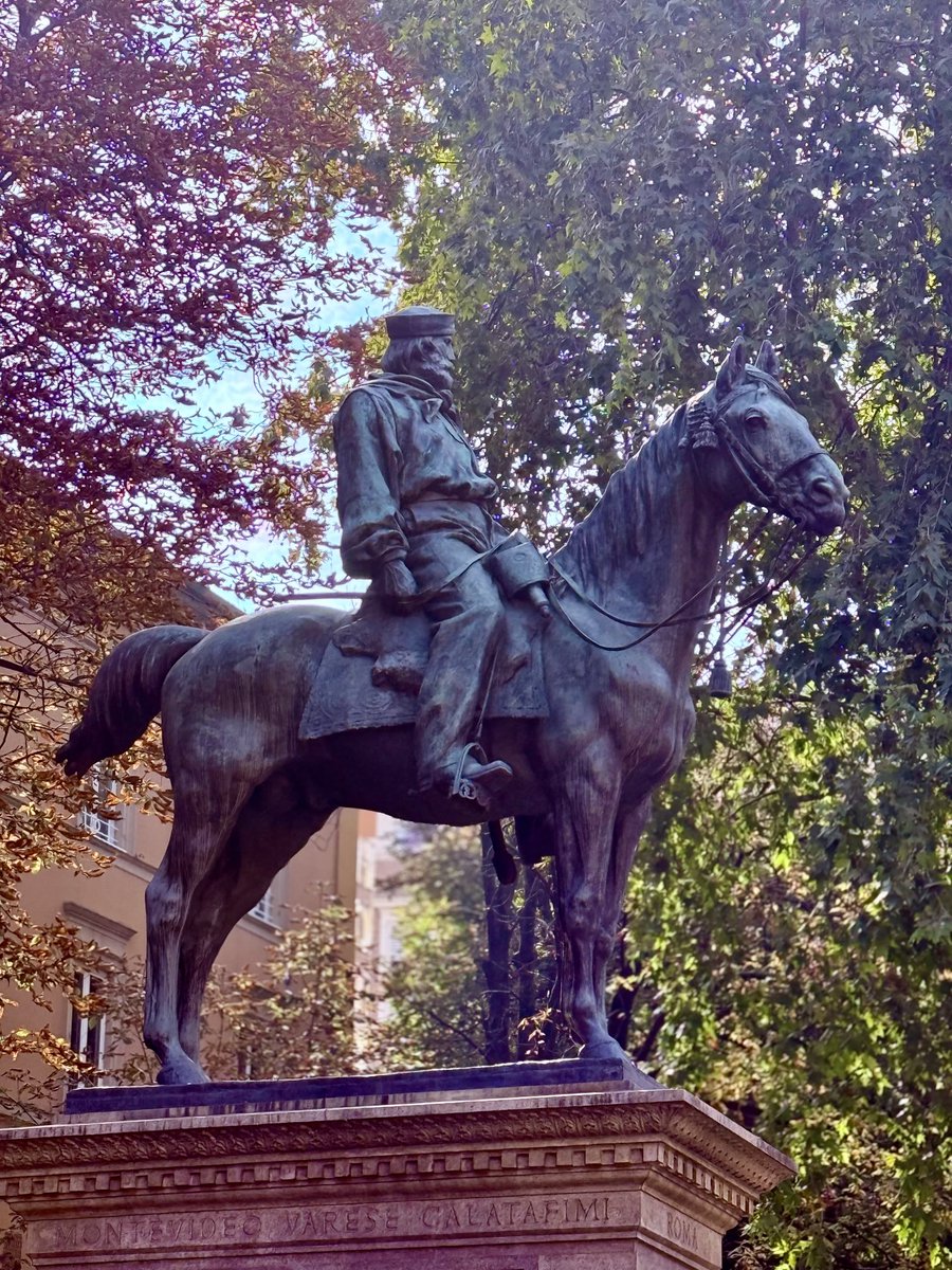 Michael Bronstein tweet media