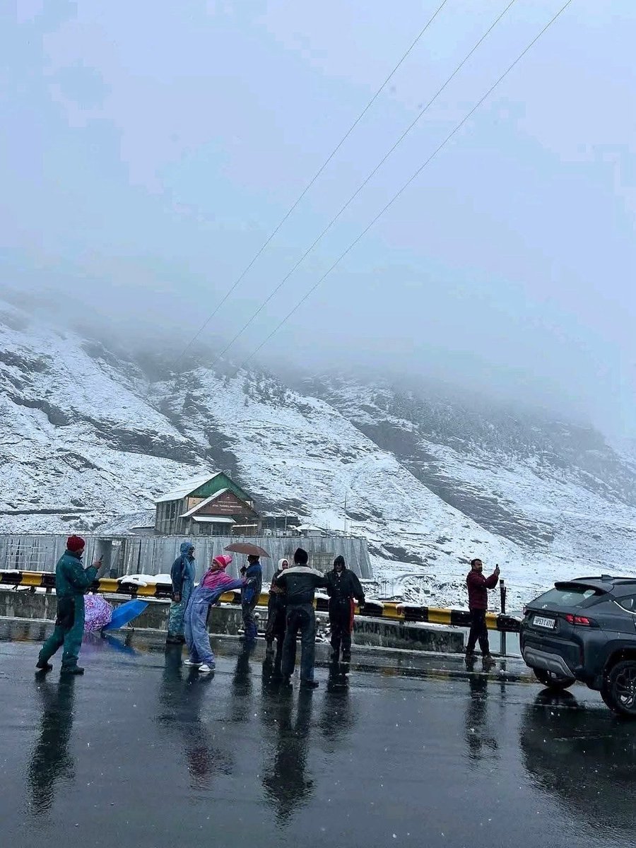SanjayVerma95's tweet photo. We Offer Himachal Tour Package i.e Shimla, Kullu, Manali, Dharamshala, Dalhousie with Amritsar Tour Package with Transportation, Hotels, Food Etc.

For Complete Information Contact Us

+91-9540606007

E-mail - niceindiatour@gmail.com

Website - https://t.co/1WzPWTqXmM

#Himachal https://t.co/ra9yQ6WzlW
