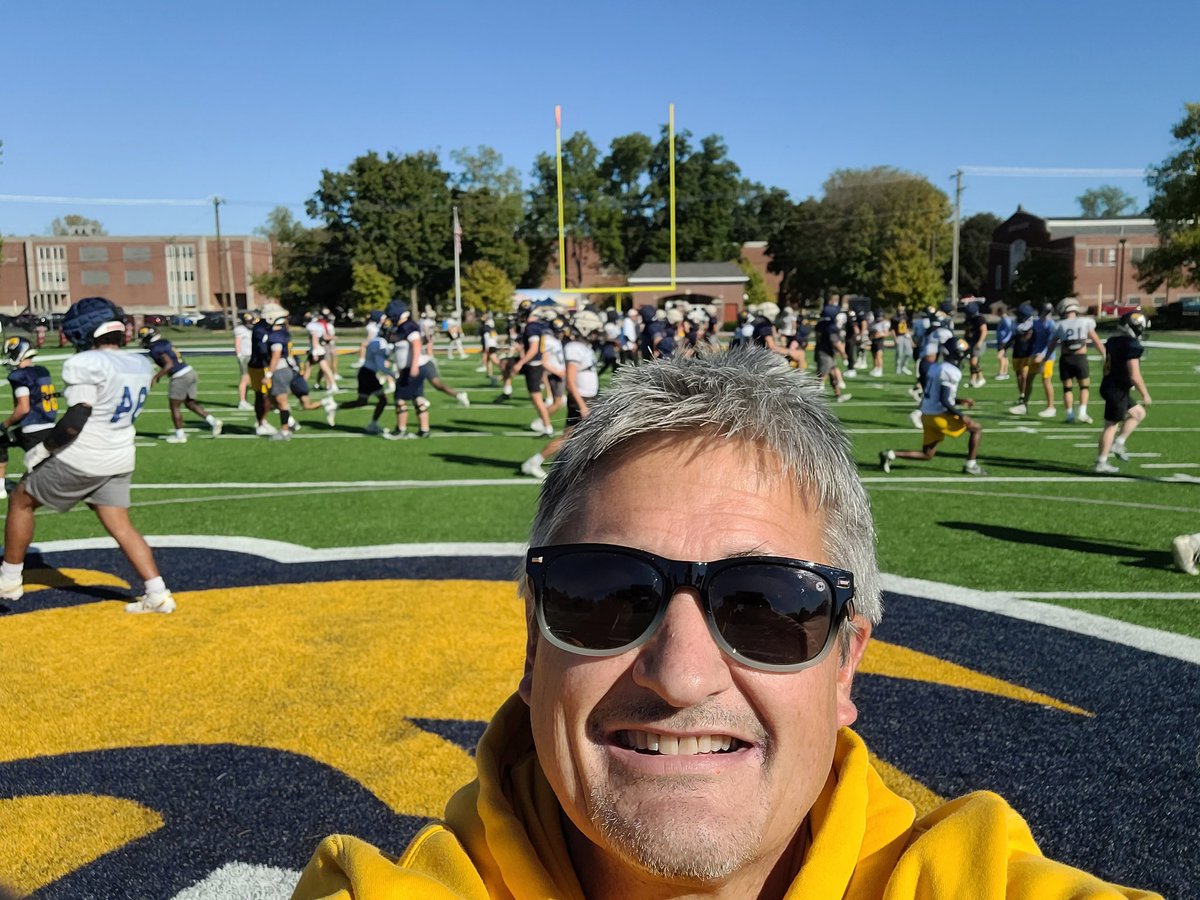 Jon David Acton (@acton_jon) on Twitter photo No California palm trees, but Blessed to be back on the field. Go Grizz...Homecoming week! #Welovefootball <a href="/ChampionsManual/">Mike Leonard</a> No California palm trees, but Blessed to be back on the field. Go Grizz...Homecoming week! #Welovefootball <a href="/ChampionsManual/">Mike Leonard</a>