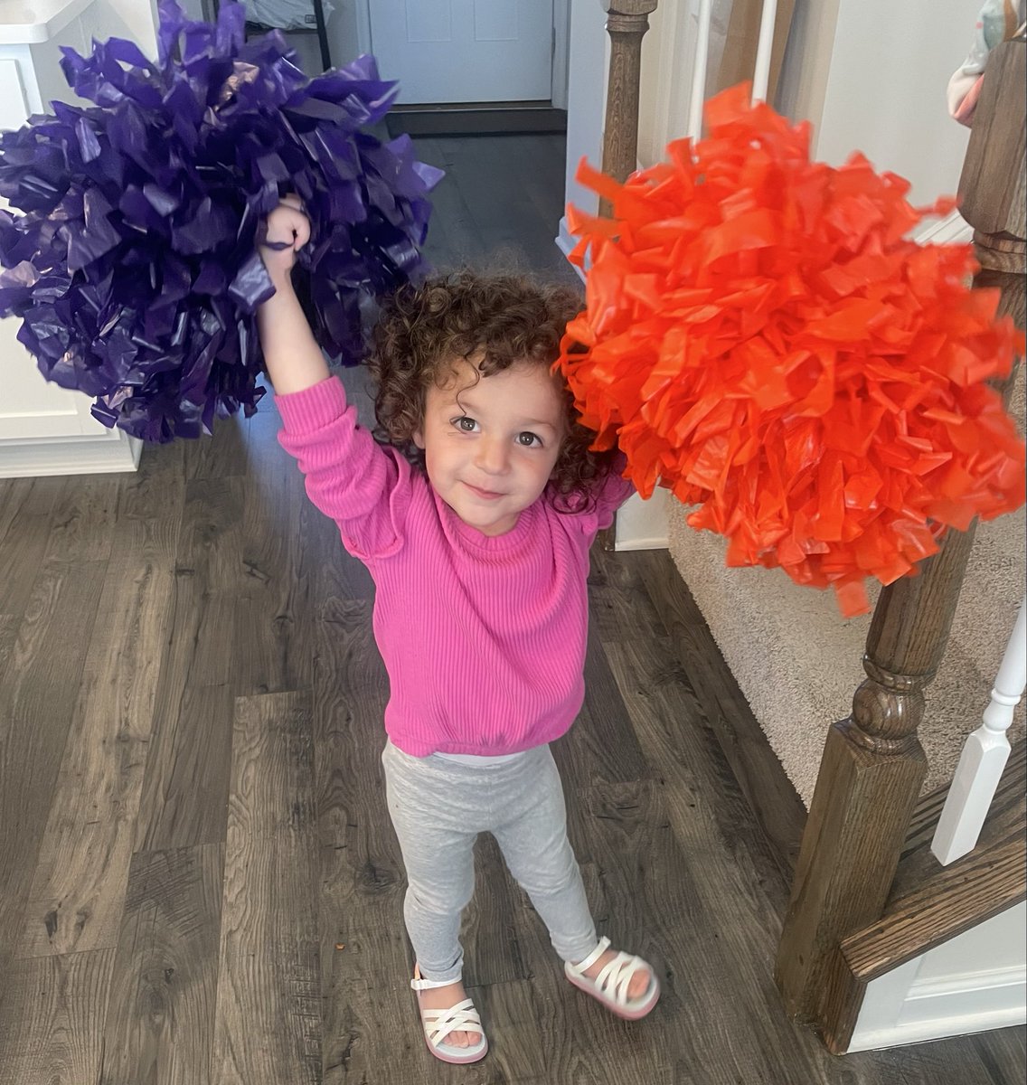 Tom Farrell tweet media