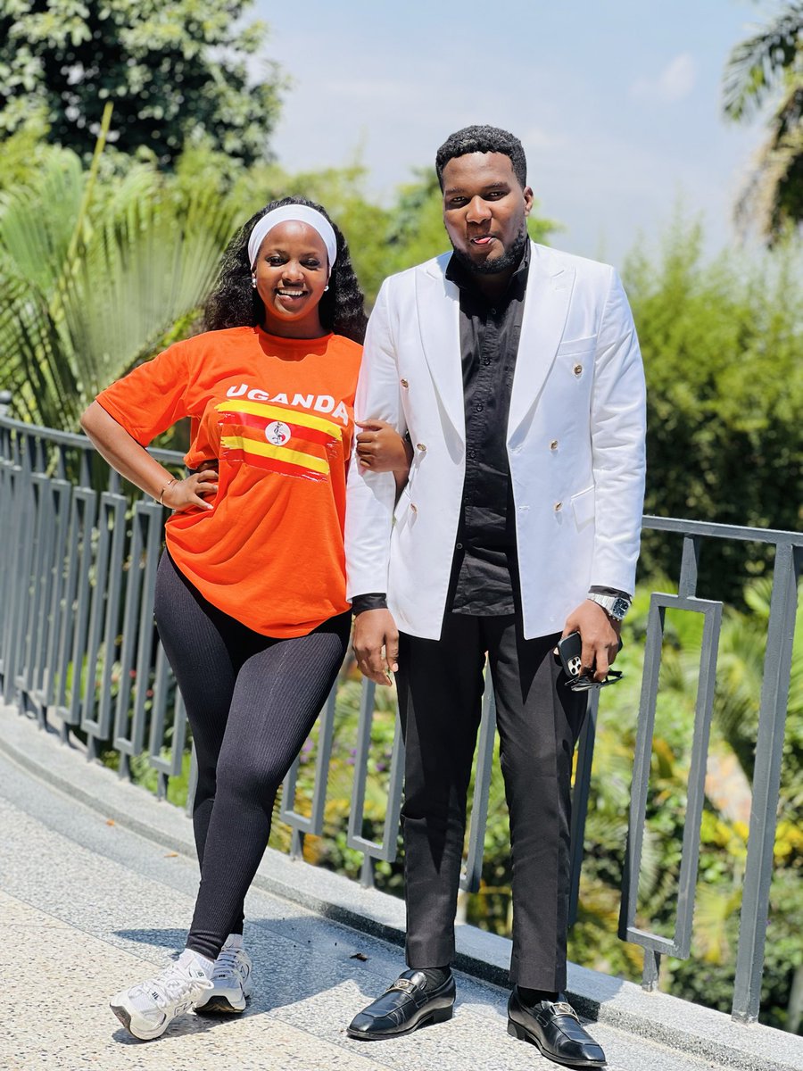 My brother is single amwagala yogera nkuwe aka number kyoka muyimbi wa Gospel munakinku ddala @Damasco Ssesanga #mentaonpoint#Damasco #SanyukaUpdates