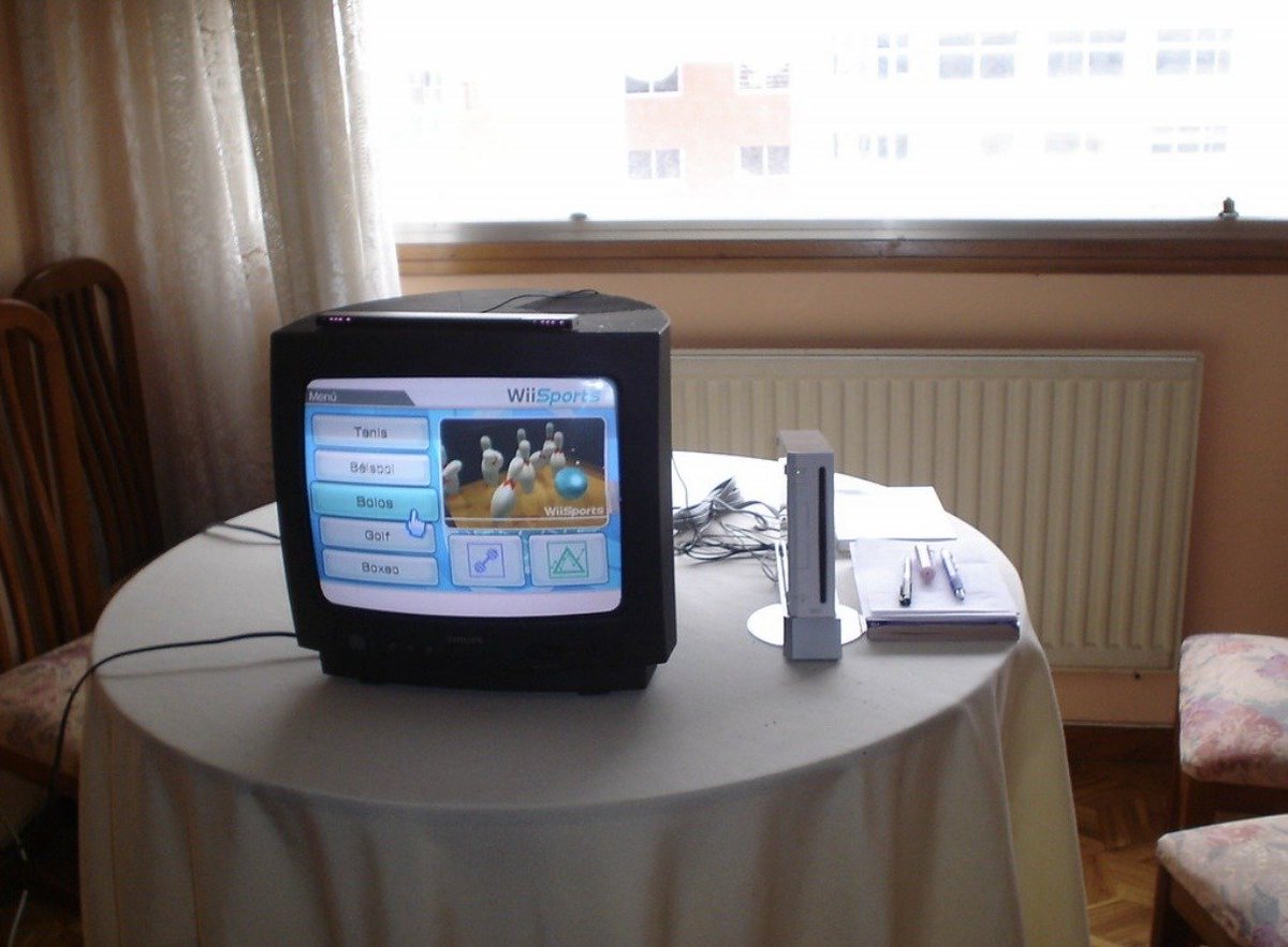 triz3ratops's tweet image. Pov: Eres un niño en 2006 te acaban de regalar la Wii por navidad y aunque aún no lo sepas es posiblemente uno de los días más felices de tu vida