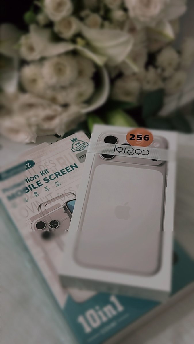 ipadparis's tweet photo. iPhone 17 Pro Max 🤍📲 https://t.co/vloTHz2rTd