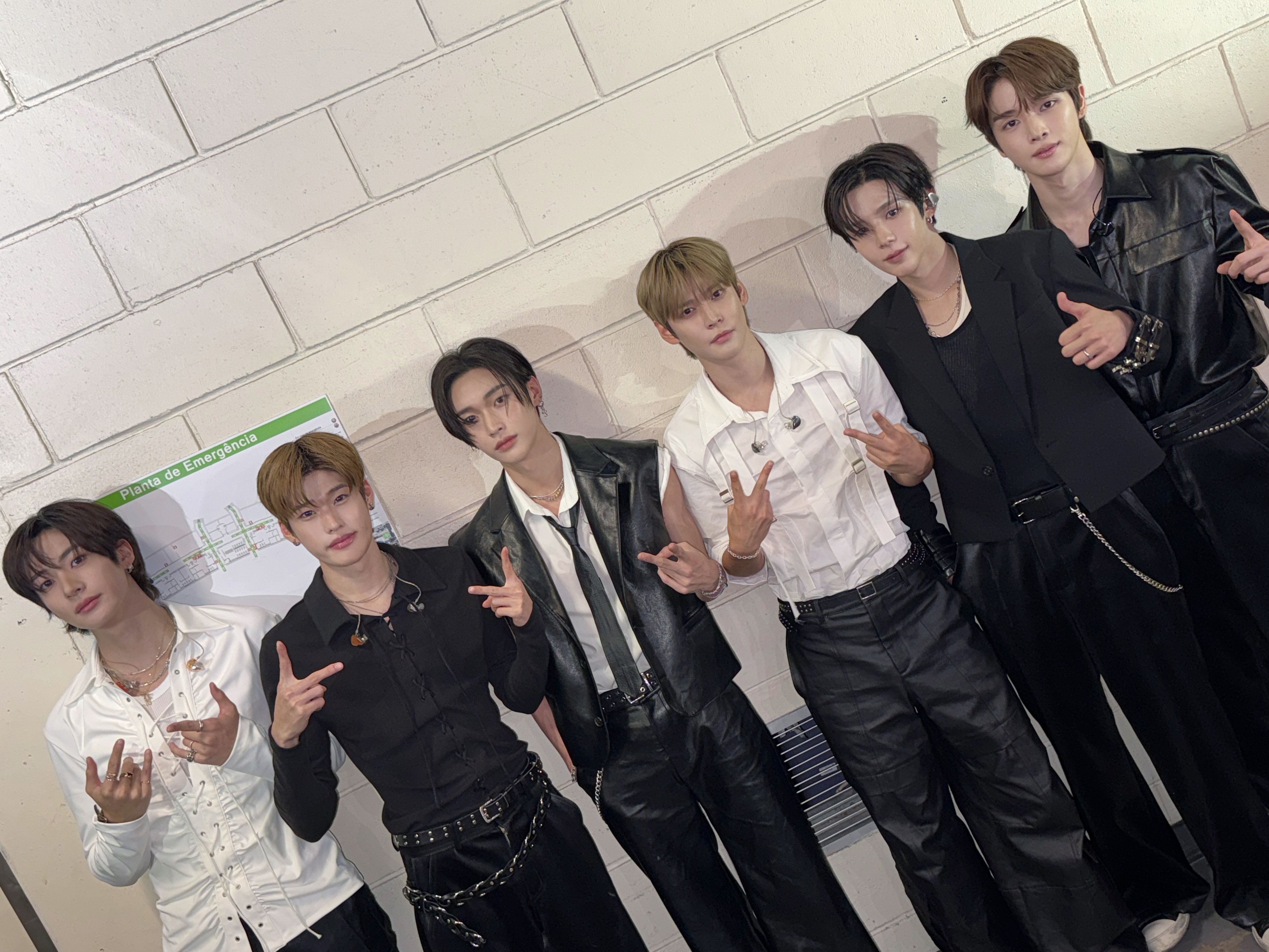 RIIZE_ ODYSSEY & Lucky RIZE …など。まとめて 楽天市場】RIIZE - ODYSSEY [PHOTOBOOK Ver.]/ 1st Album / 7種