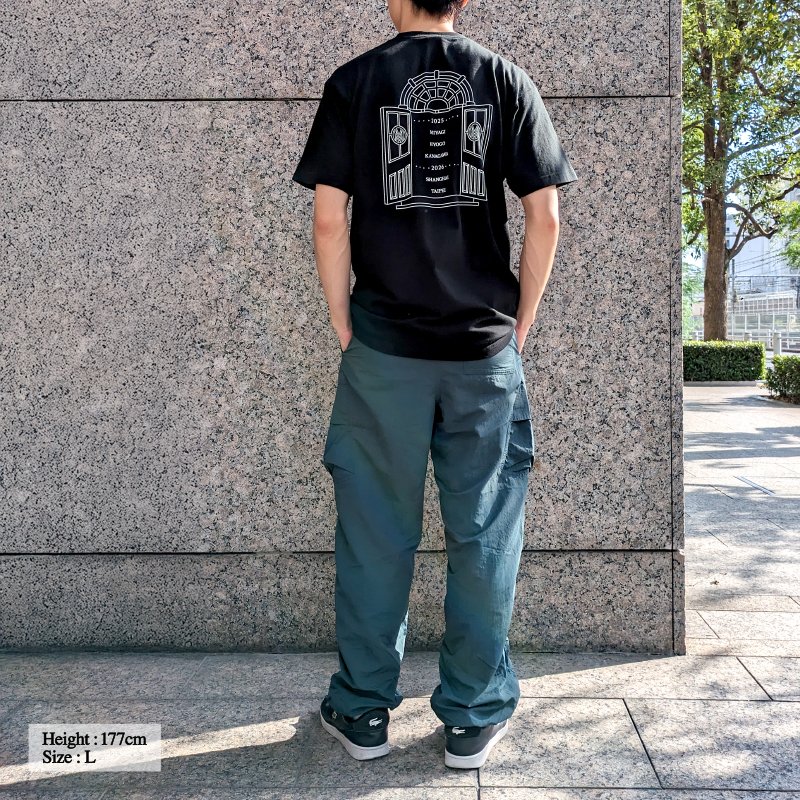 ⋱ライブツアーグッズ紹介🔟🌴⋰ 🌴Tシャツ A【黒】 バケーションには