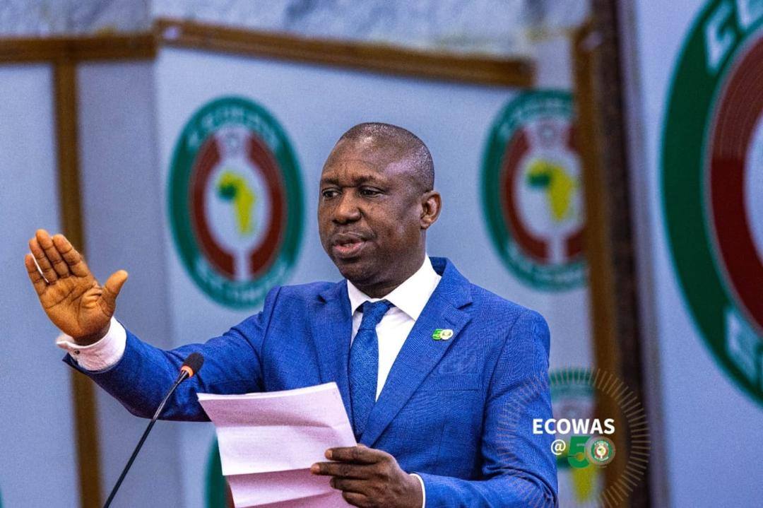 DonJeanStephane's tweet photo. #CEDEAO Abuja (Nigeria), le 9 octobre 2025 - 𝐃𝐫 𝐊𝐚𝐥𝐢𝐥𝐨𝐮 𝐒𝐘𝐋𝐋𝐀 prend officiellement fonction à la CEDEAO. Il devient ainsi le nouveau Commissaire aux affaires économiques et à l'agriculture. Il succède à Madame Massandjé Touré-Litsé. #BulletinDiplomatique #CICG #MAE https://t.co/WfqYu2IZ4w